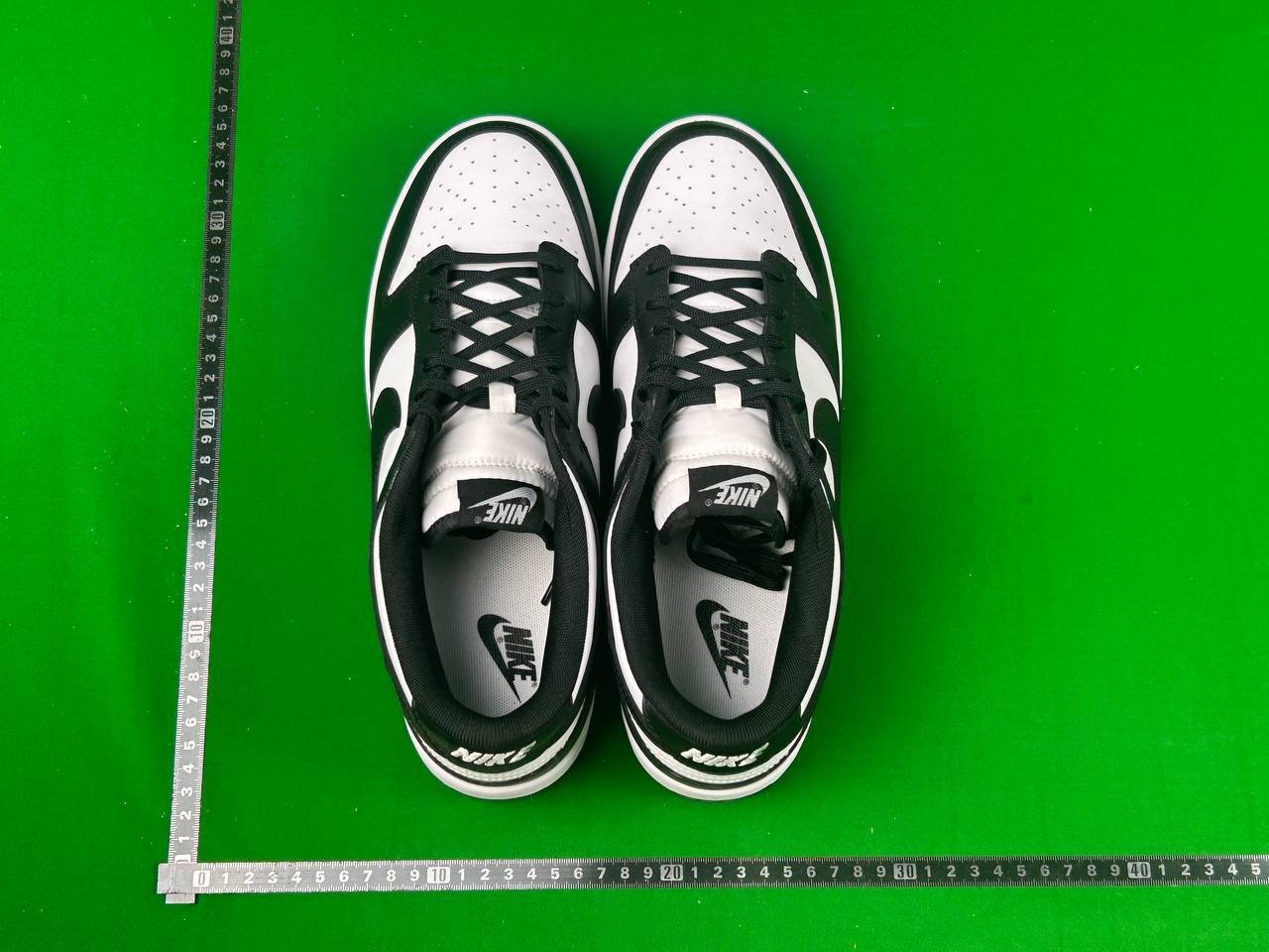  Nike Dunk Low Sneakers [15 styles]