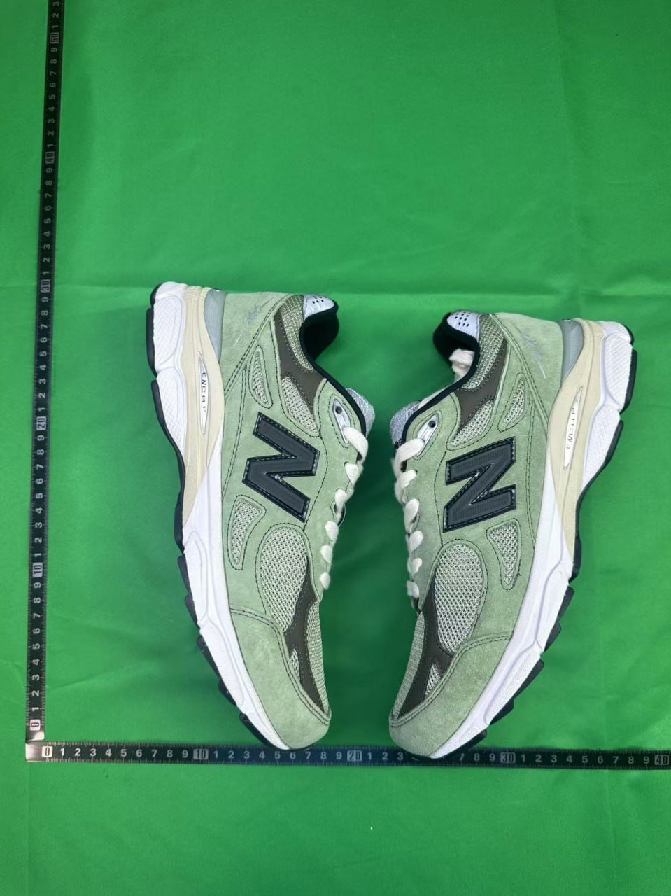  New Balance 990v3 Sneakers [9 styles]
