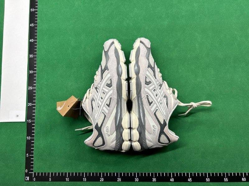  Asics Gel-Kayano 5 OG Sneakers [11 styles]