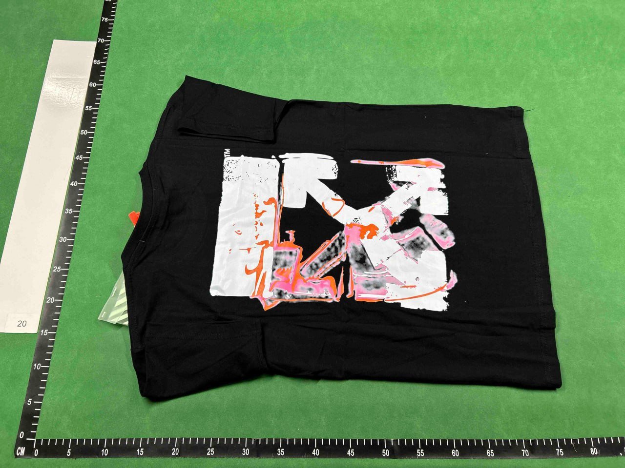 Off-White Arrow Print T-Shirt [31 styles]