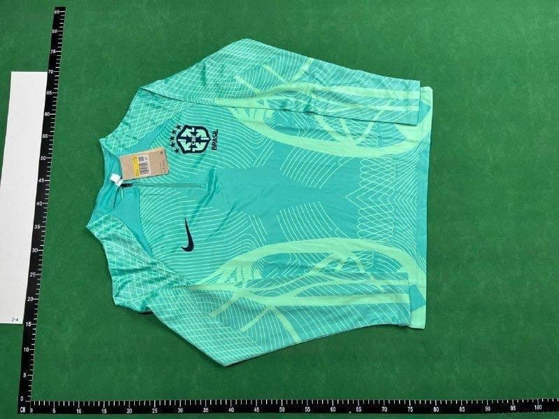 Paris Saint-Germain Training Kit [40 styles]