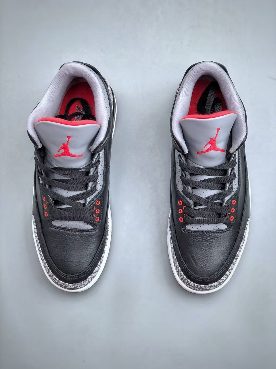 Nike Air Jordan 3 Sneakers