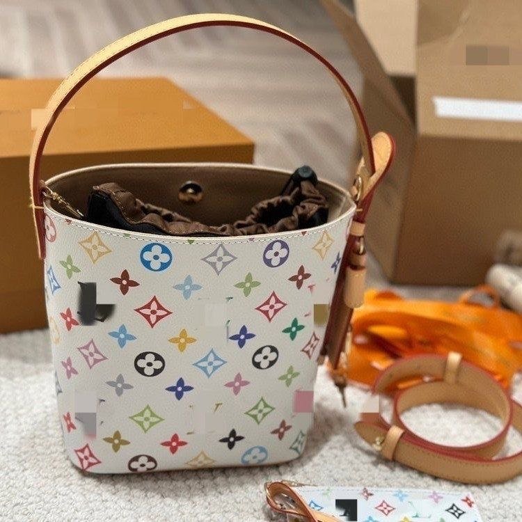  Louis Vuitton Multicolor Monogram Bucket Bag