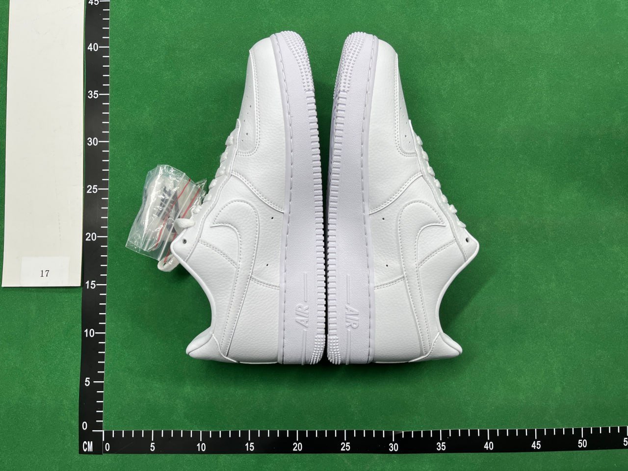 Nike Air Force 1 Sneakers
