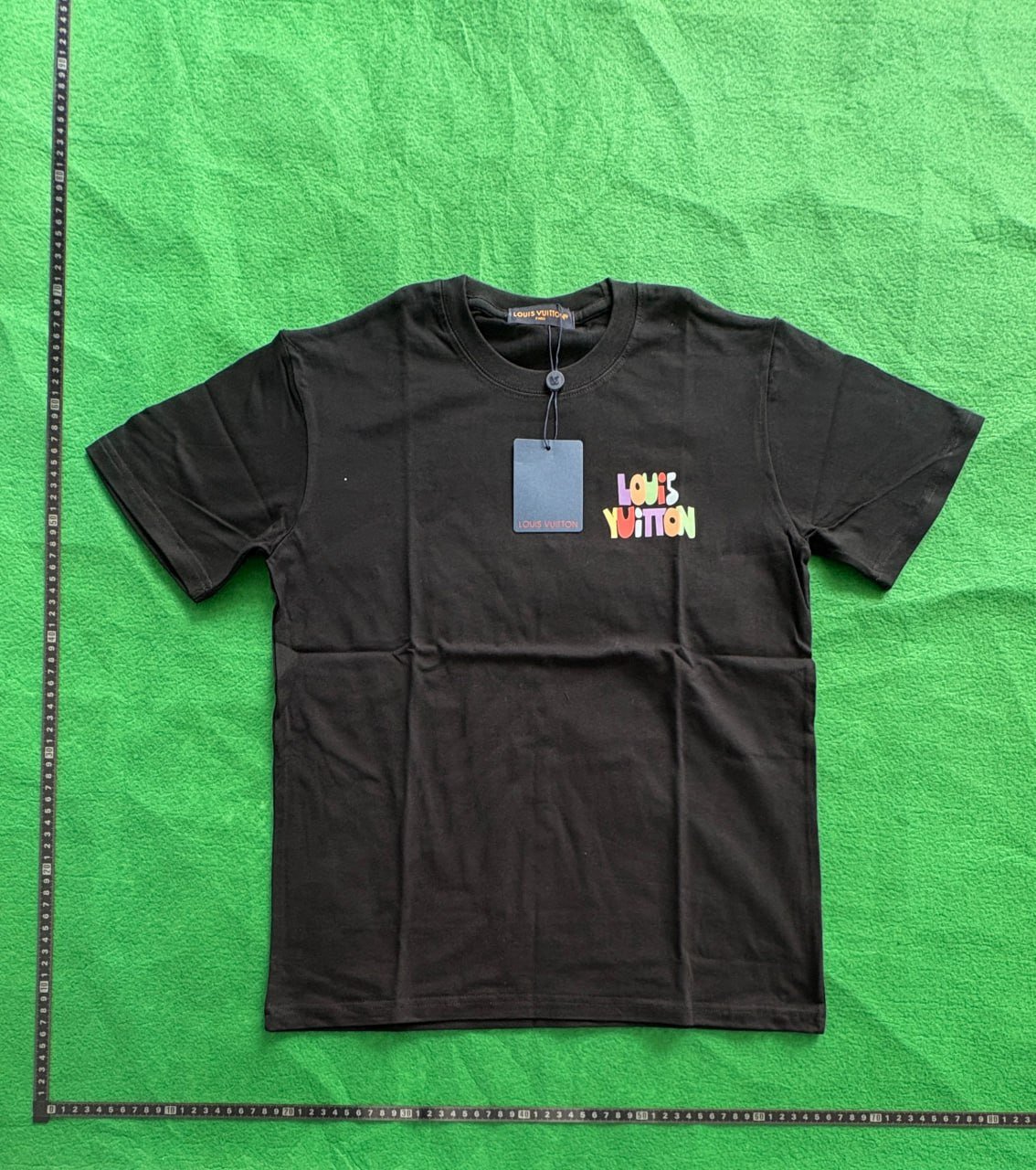 Louis Vuitton Graphic T-Shirt/Sweatshirt [40 styles]