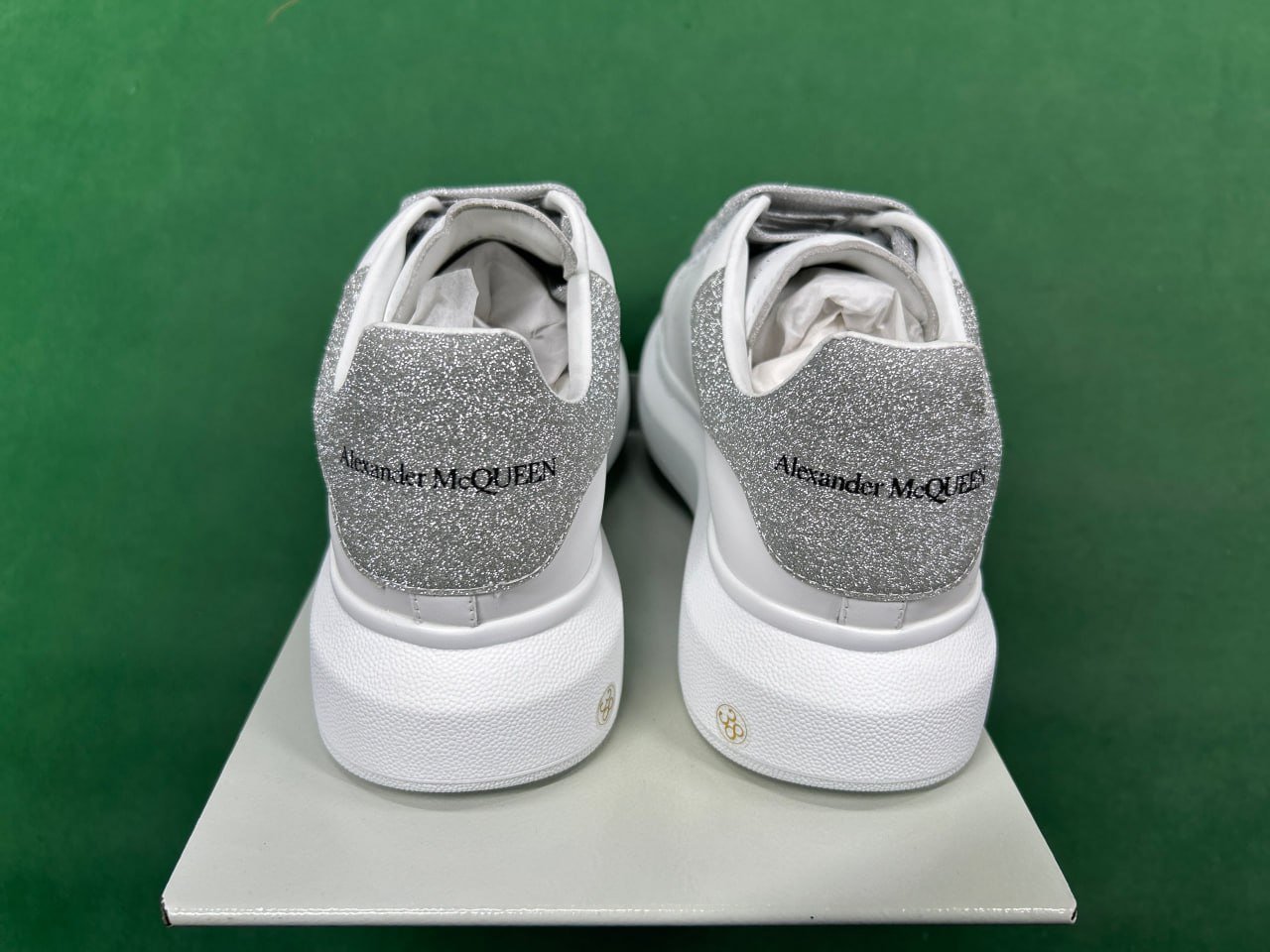 Alexander McQueen Oversized Sneakers [17 styles]