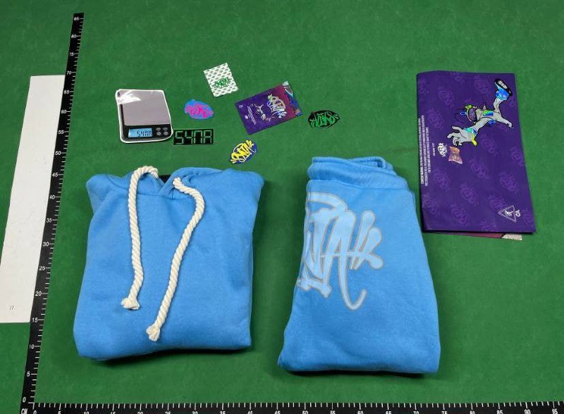  Synaworld Graffiti Hoodie [10 styles]