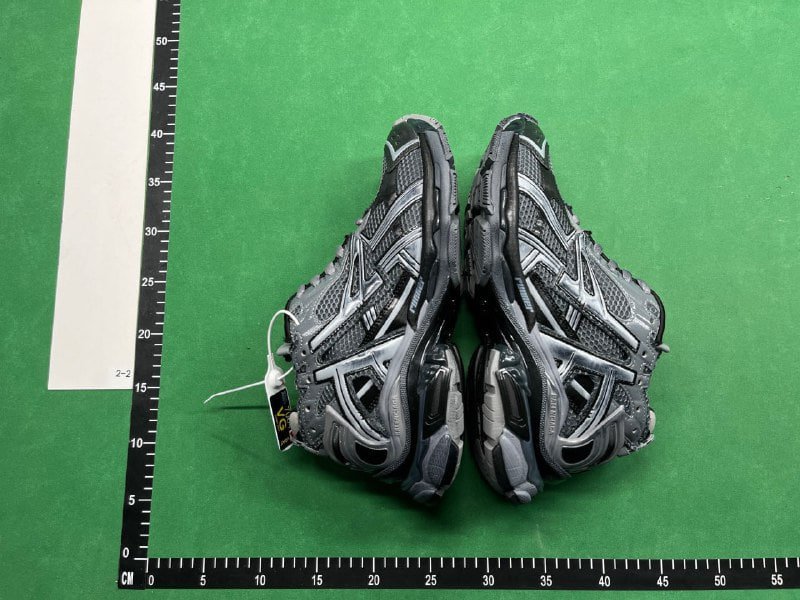 Balenciaga Runner 7 Sneakers [25 styles]