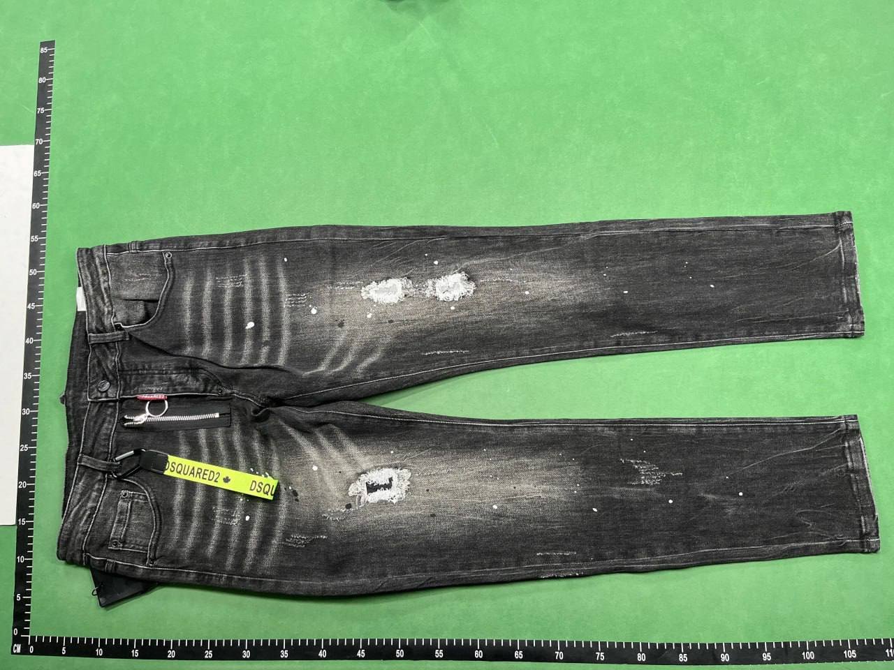 Dsquared2 and Amiri Jeans [36 styles]