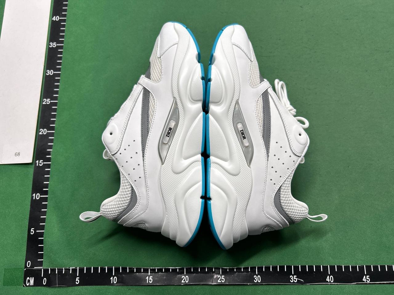 Dior B22 Sneakers [19 styles]