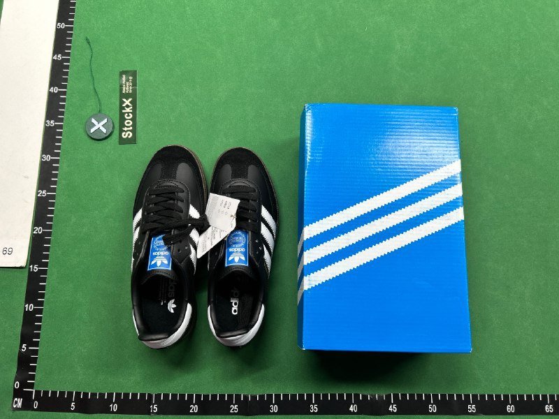Adidas Samba OG Sneakers [30 styles]