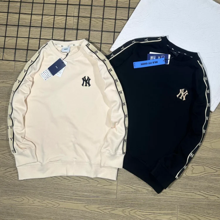 New Era MLB Tape Trim Sweatshirt [4 styles]