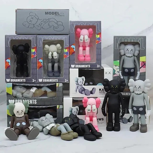 KAWS Companion 2020 Figure [27 styles]