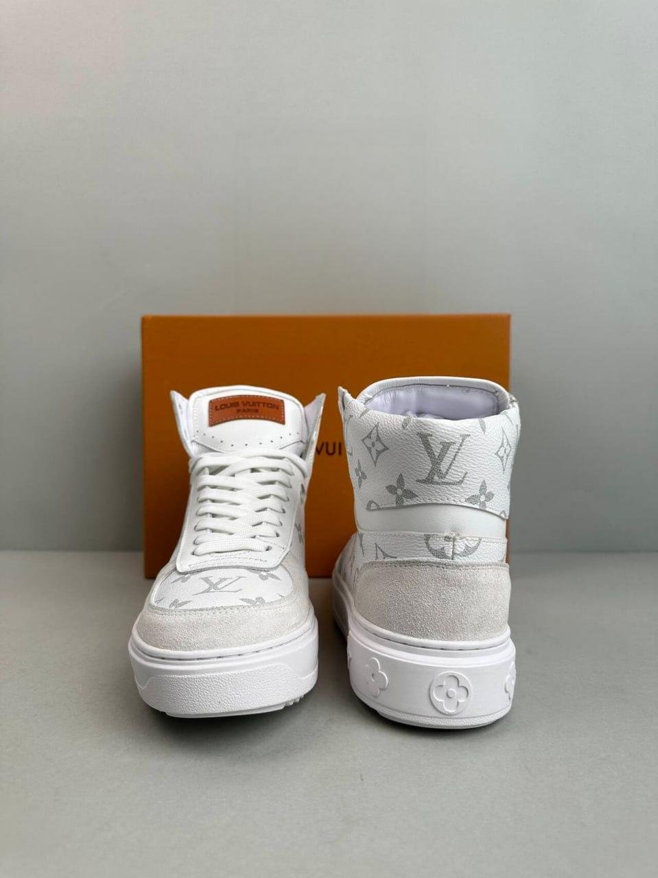 Louis Vuitton High-Top Sneakers [14 styles]