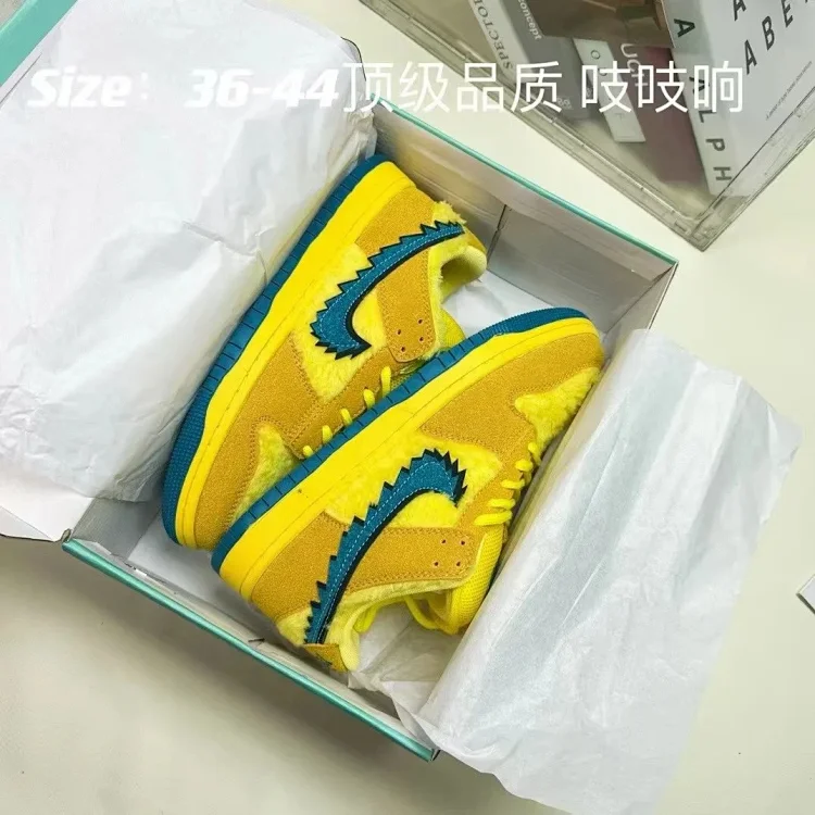 Nike Dunk Low Sneakers [3 styles]