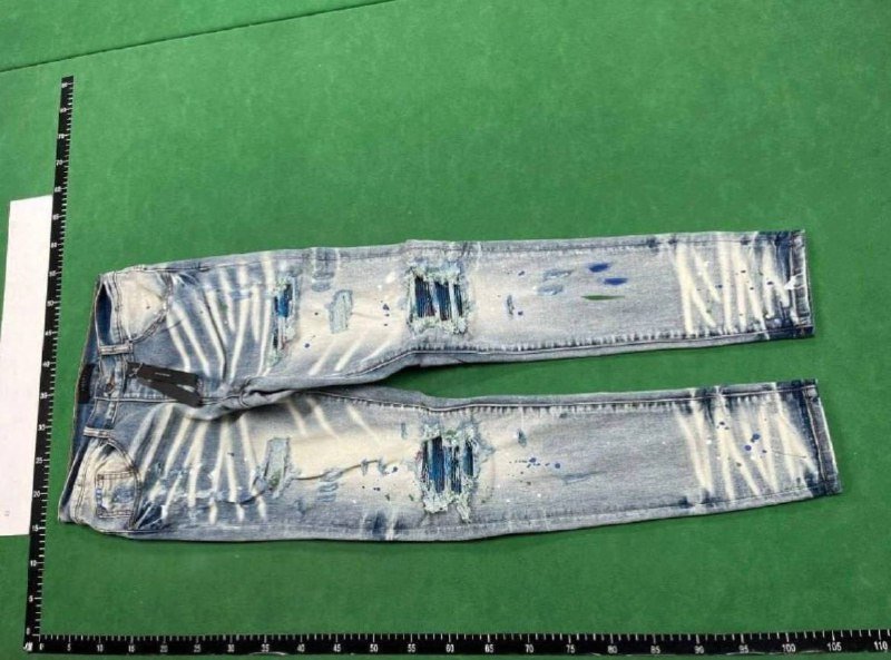 AMIRI B22 Jeans [40 styles]