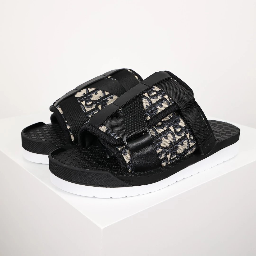 Dior Oblique Slide Sandals [3 styles]