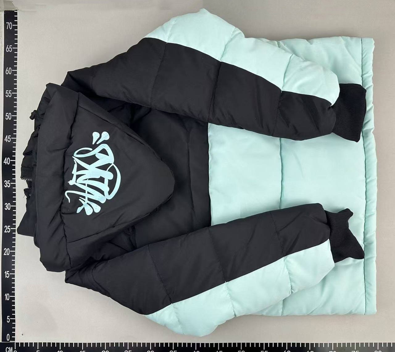 Syna World Puffer Jacket [3 styles]