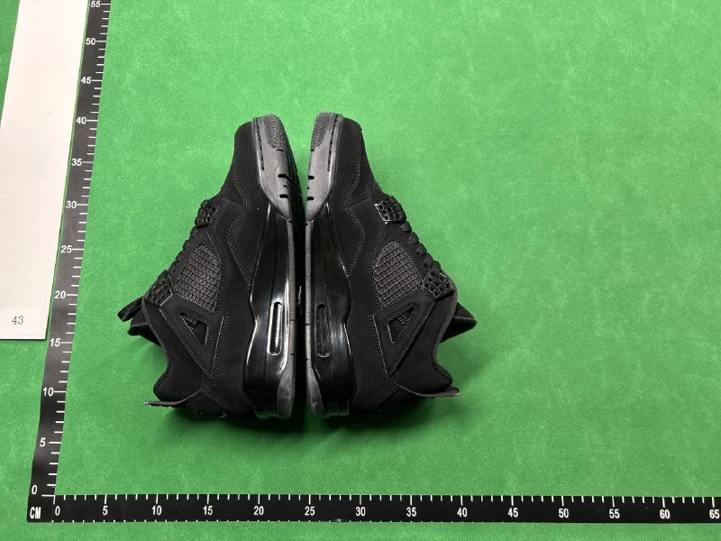 AJ4