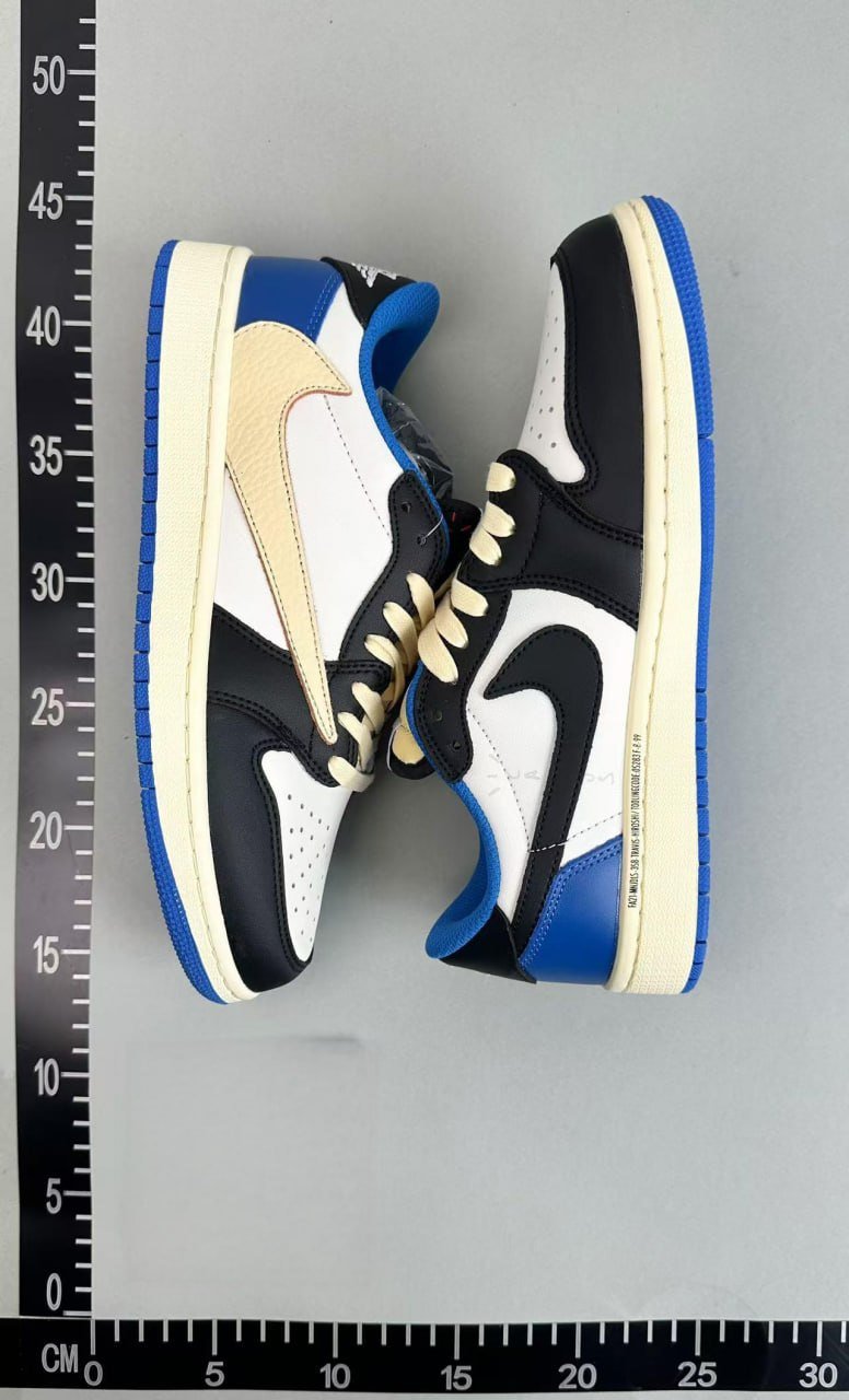 Jordan 1 Low