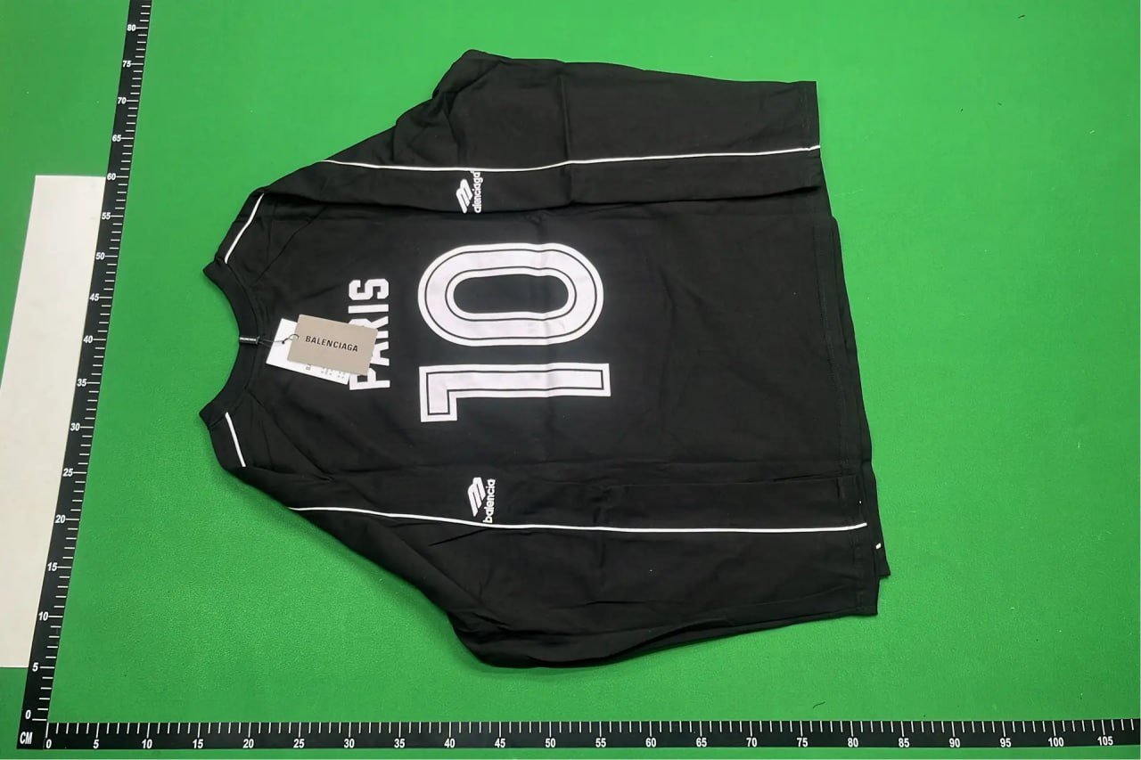 Balenciaga Sweatshirt