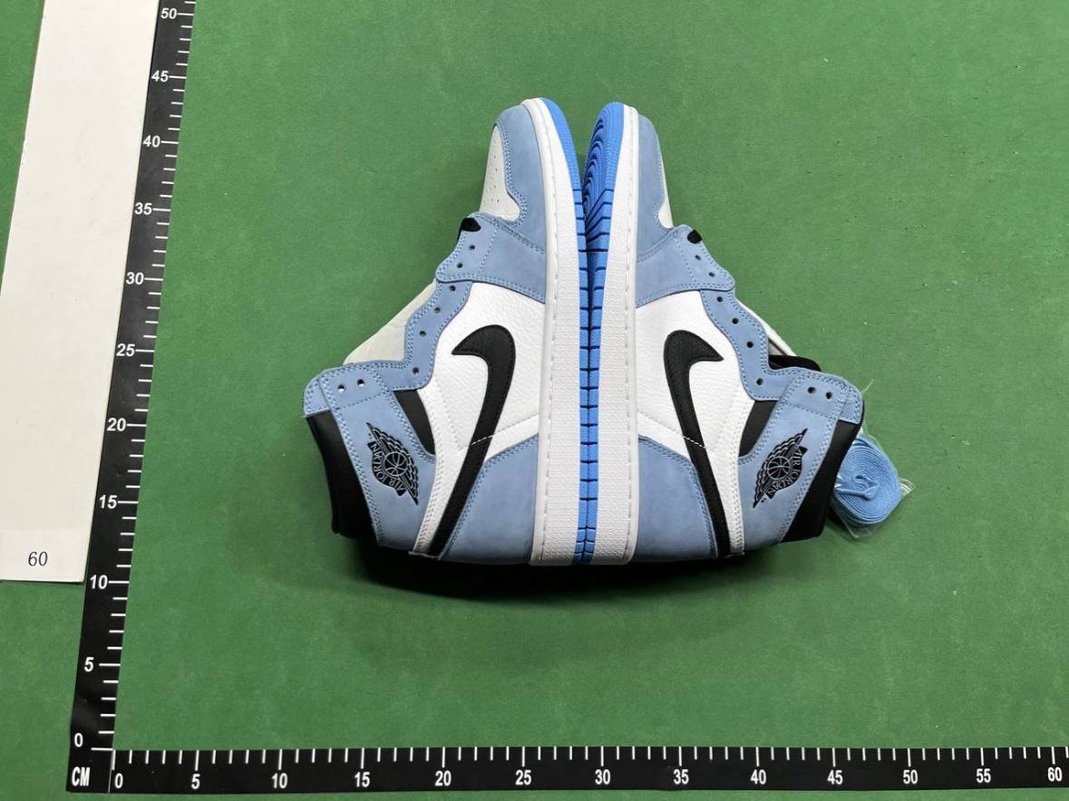 AJ 1 Retro High