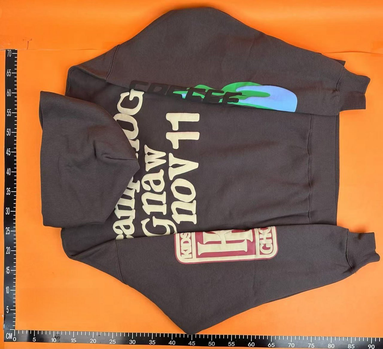 KANYE W - LUCKY ME I SEE GHOSTS