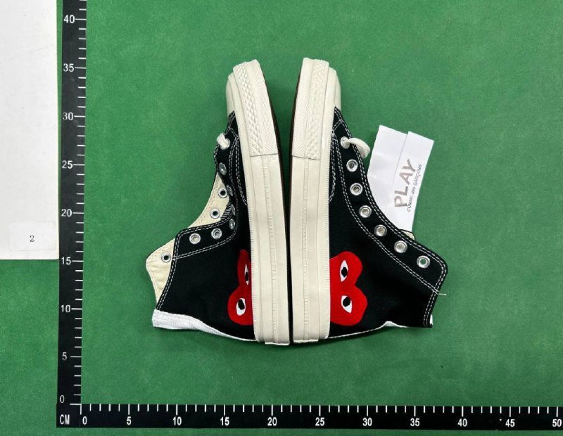 Comme des Garçons PLAY Heart Canvas Sneakers [20 styles]