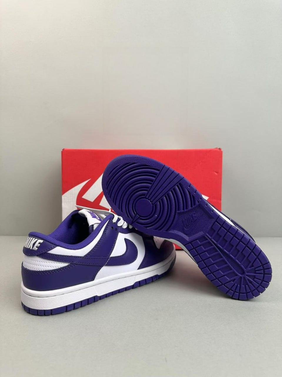 NIKE DUNK LOW