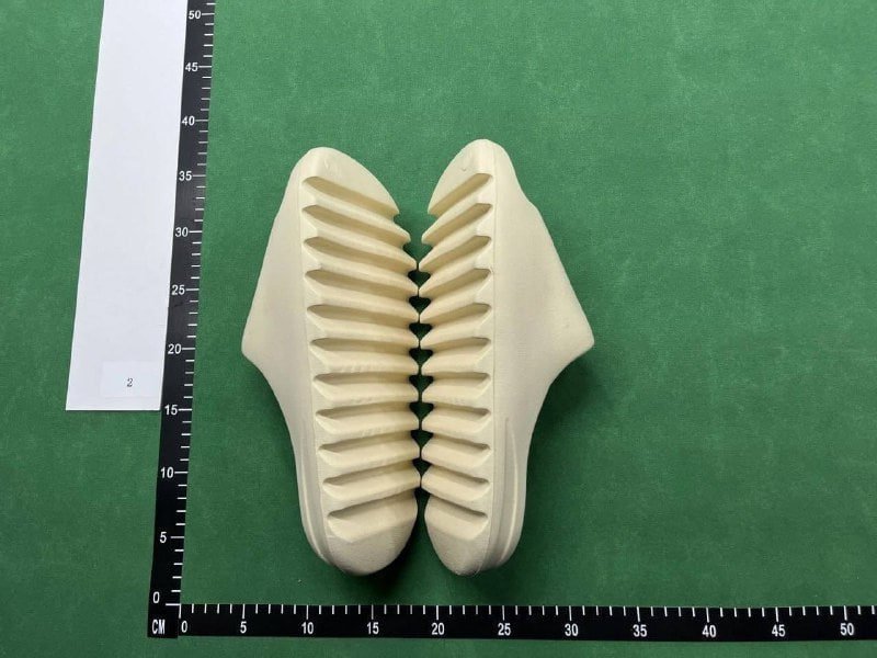 yezzy slide(19CP)