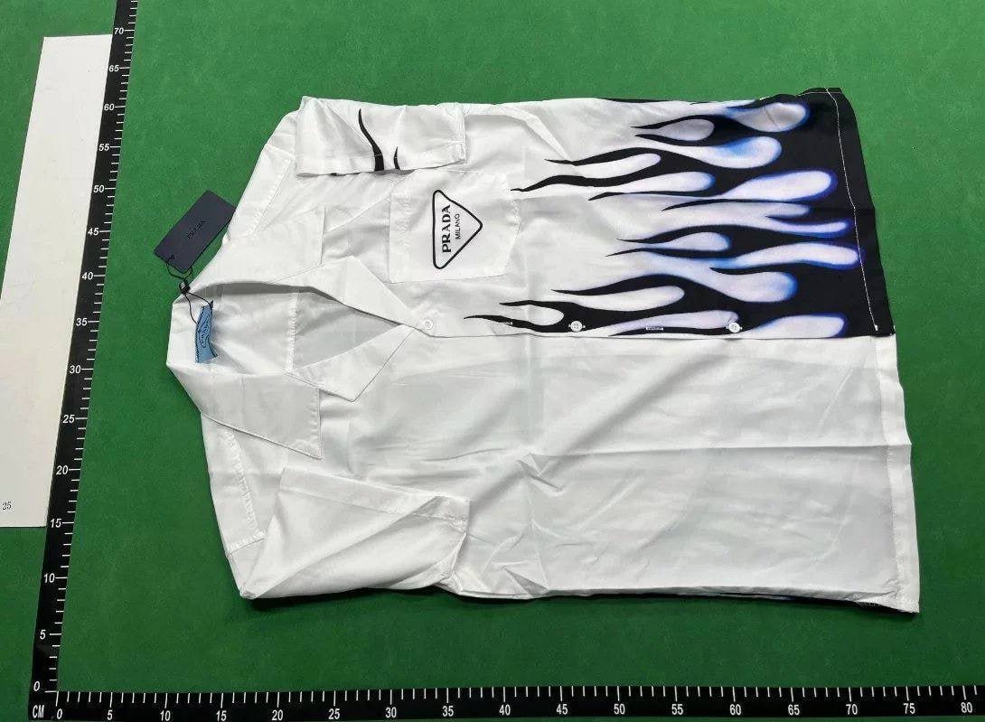 Prada T-shirt【high quality】