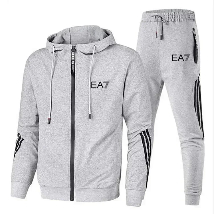 EA7 Suit