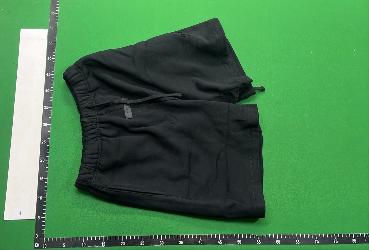  ESSENTIALS X Fear Of God T-shirt suit