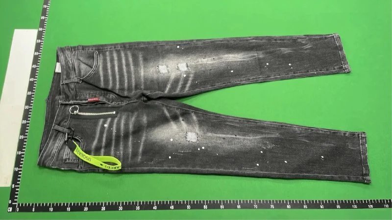 DSQUARED2 Jeans（28+ Styles）