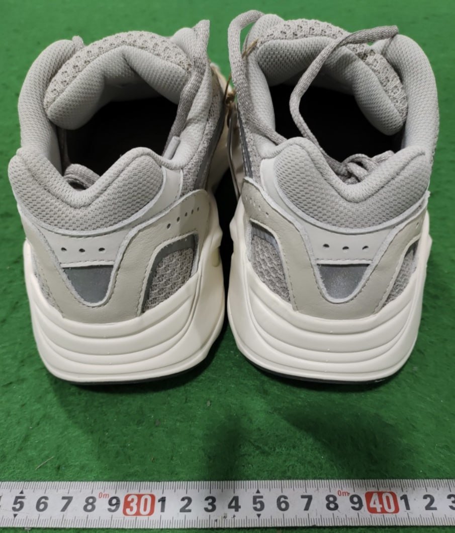 Yeezy Boost 700