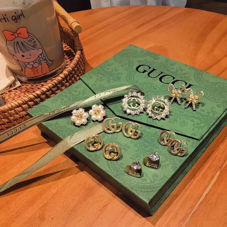 Gucci lv earrings   