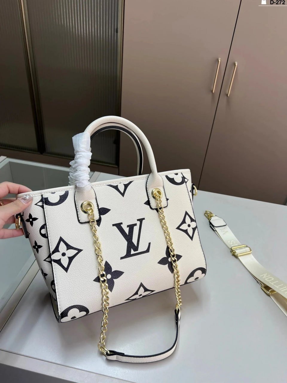  Louis Vuitton LV Messenger Genuine Leather Bag