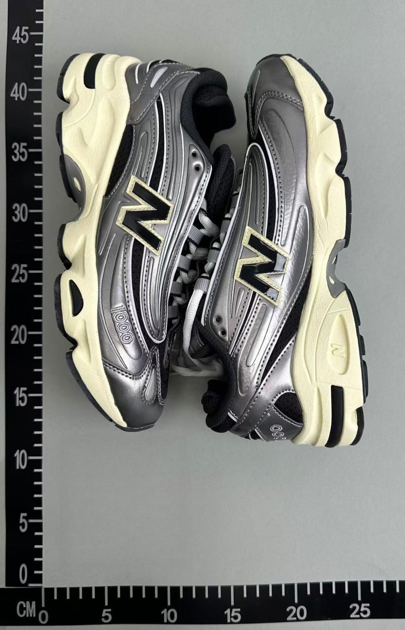  New Balance 1000