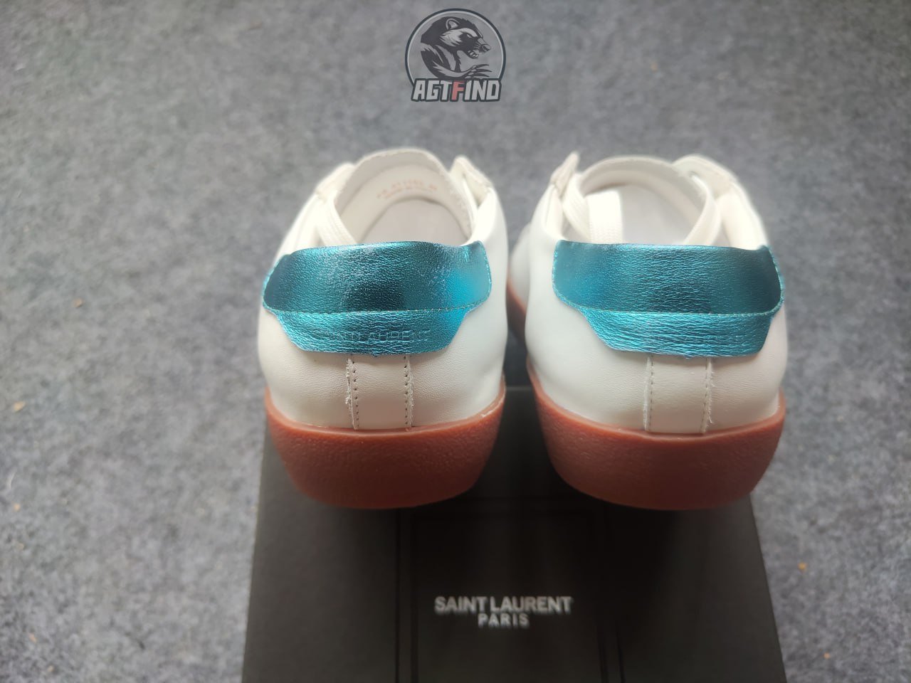  SL low casual shoes