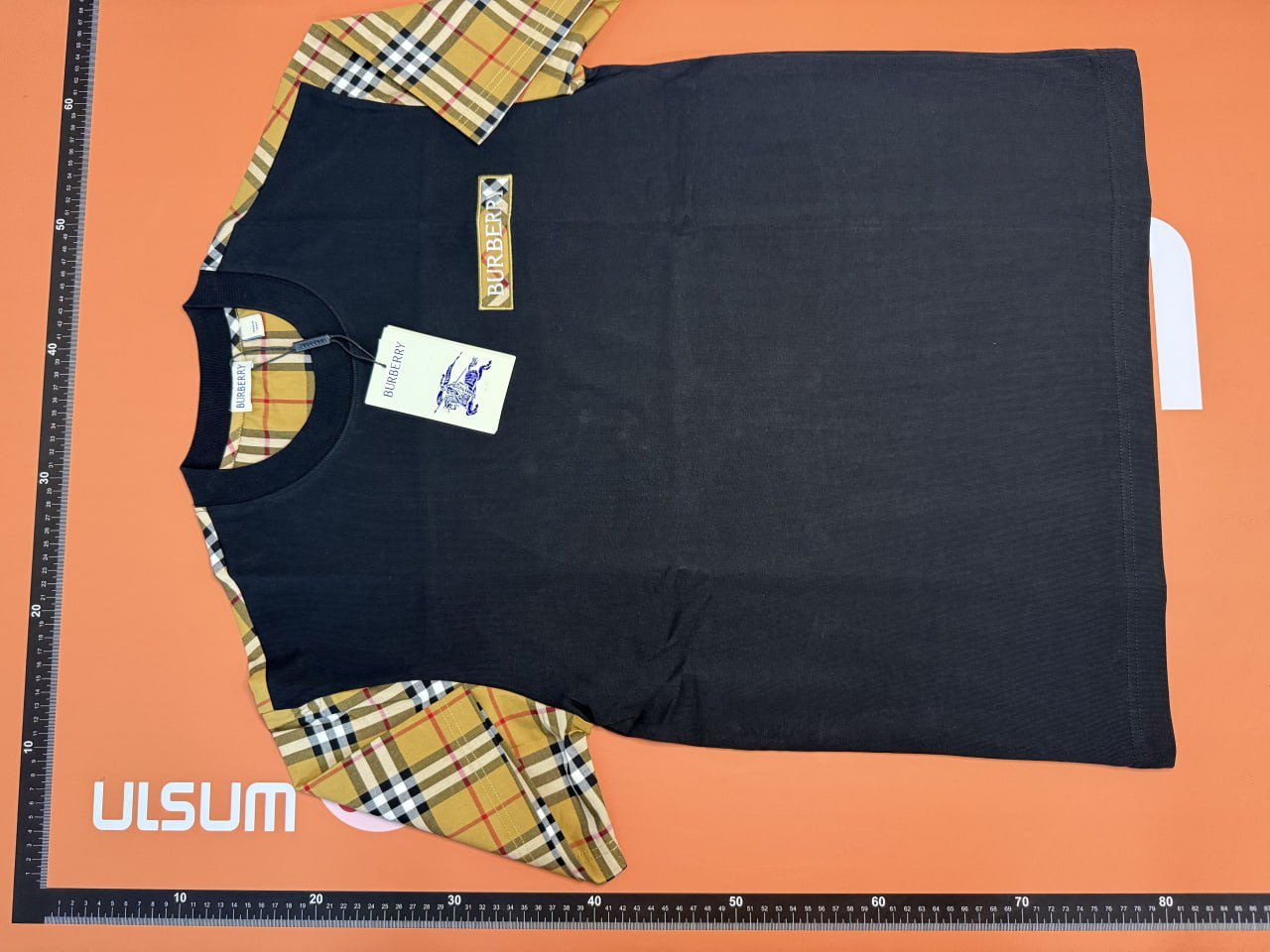  Burberry T-shirt and polo shirts