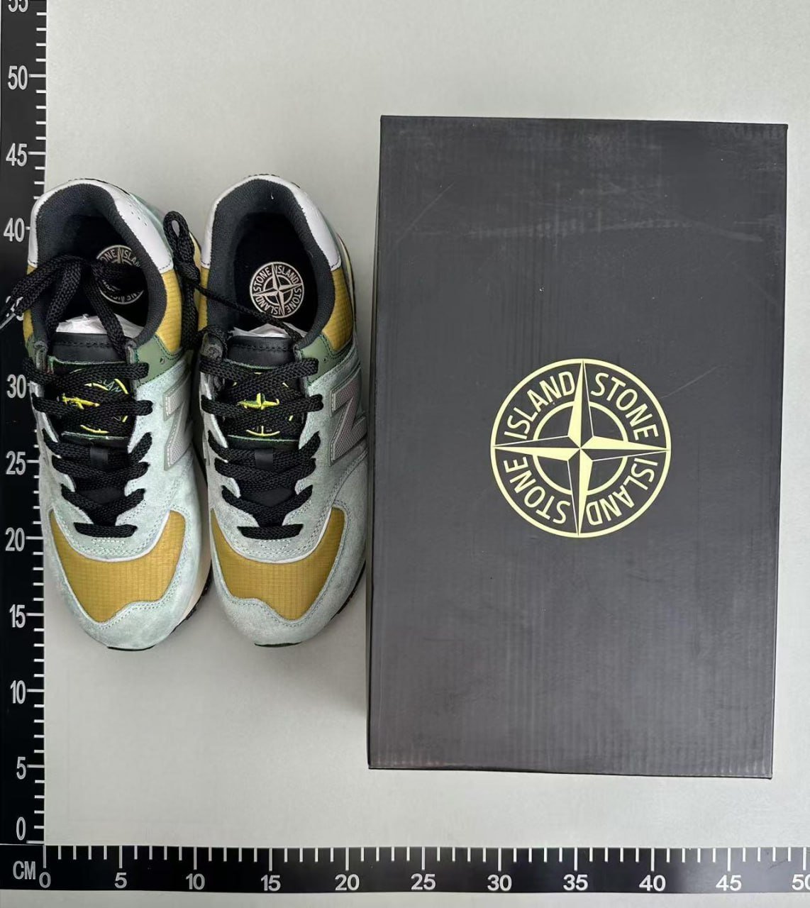 New Balance U574