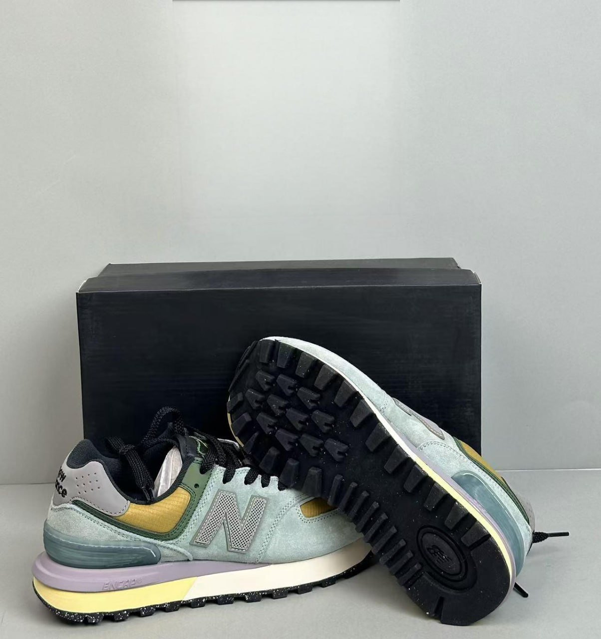 New Balance U574