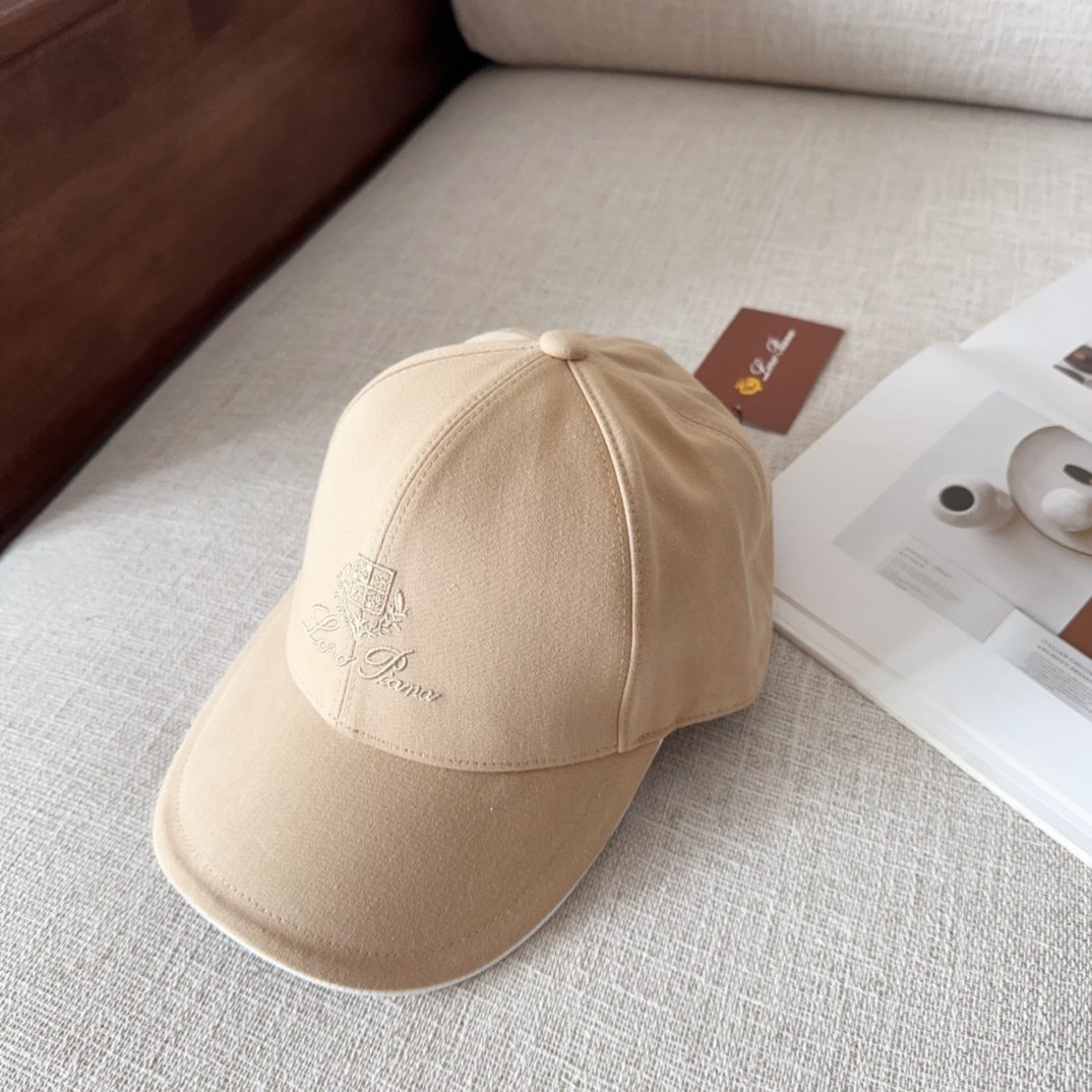 Loro Piana cap