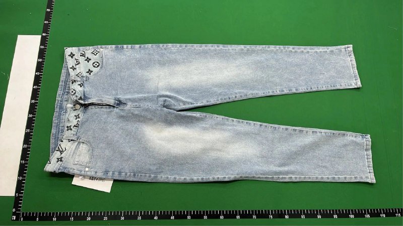 LV Louis Vuitton Jeans（25+ Styles）