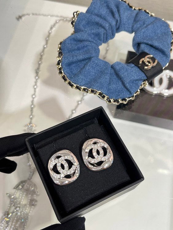 Celine silver full diamond double C hollow square earrings